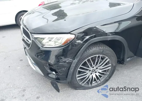2024 Mercedes-Benz Glc 300 from USA, damaged, VIN W1NKM4GB6RF190935